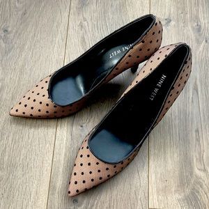 Nine West high heeled nude blush polka dot pumps